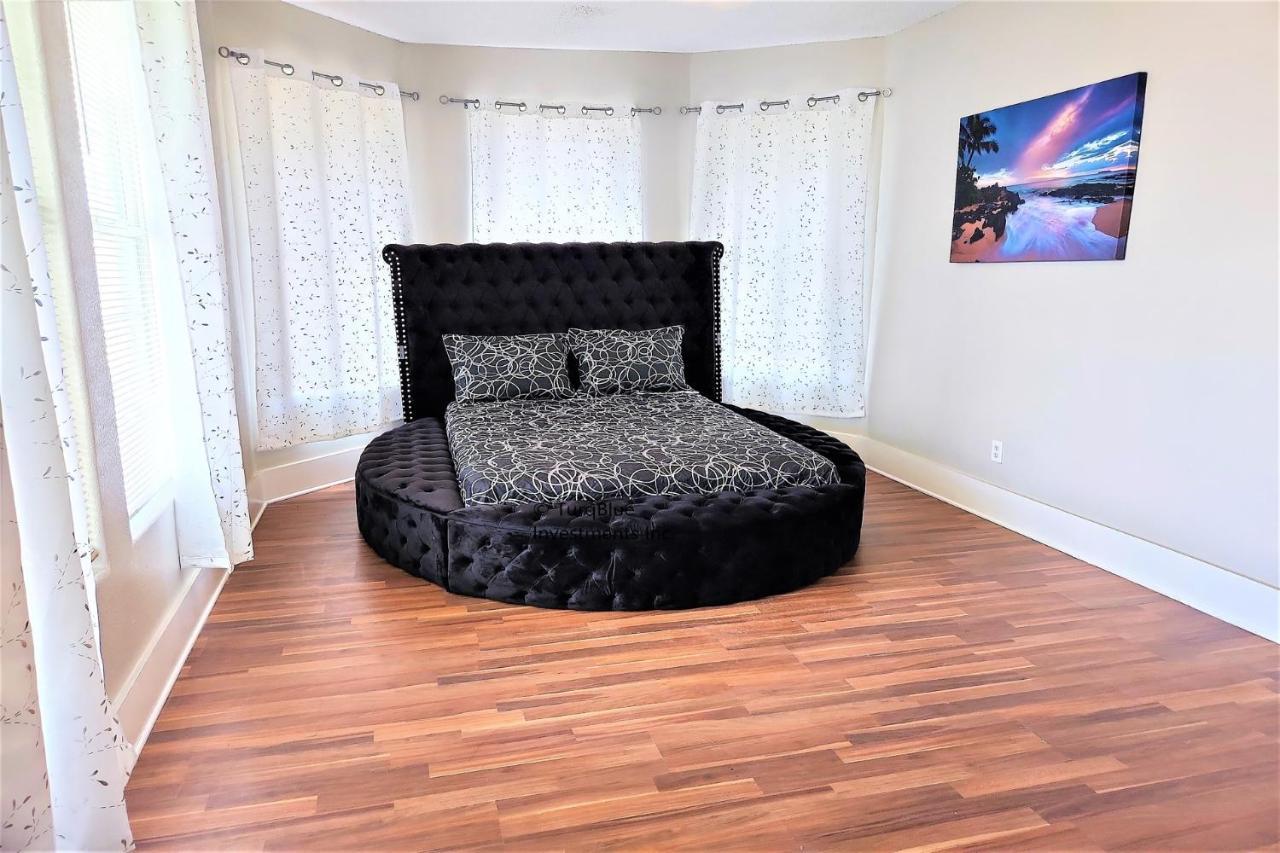 Casaazul-2605A-Couples Retreat By Beach & Pleasure Pier 1 Block Away- 2Bed 2Bath- 7 Minutes To Cruise Terminal 加尔维斯敦 外观 照片